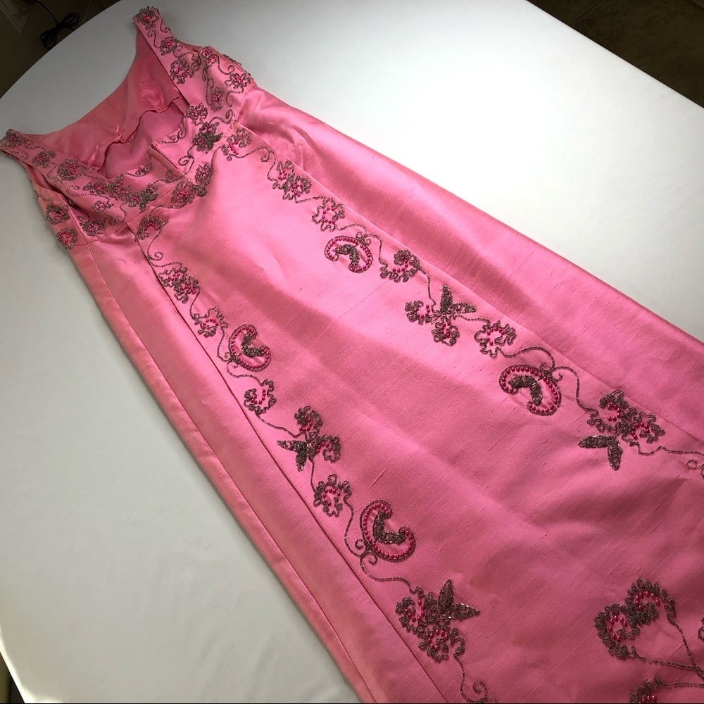 Vintage Hand-Made Beaded Evening Gown. Pink Silver - Picture 11 of 16